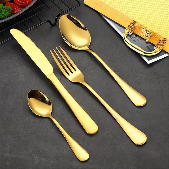 24 Piece Gold Cutlery Set_0
